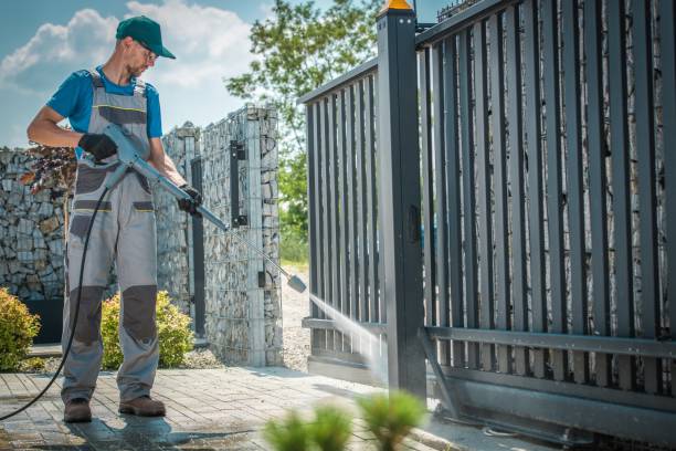 Post-Construction Pressure Washing in Fort Pierre, SD
